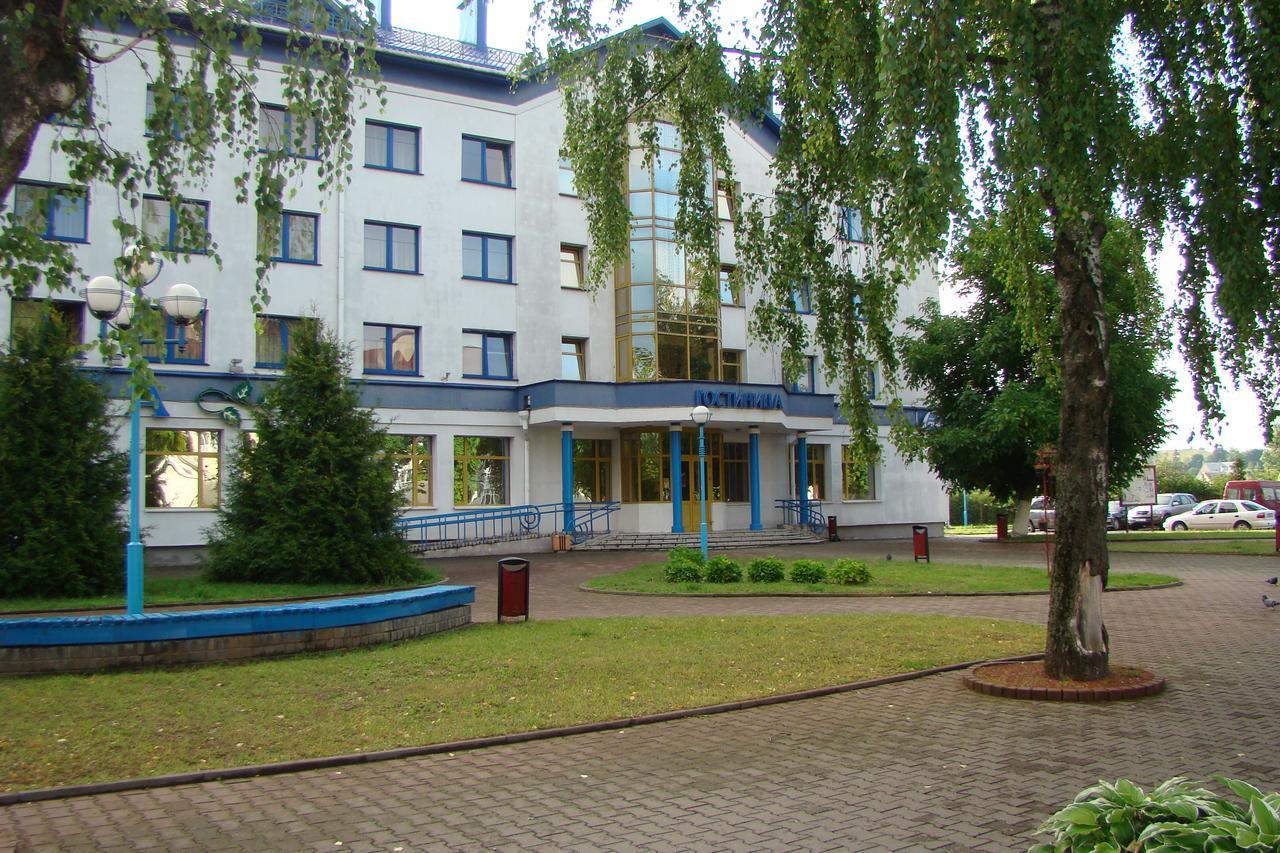 Гостиница  Березка Волковыск Экстерьер фото